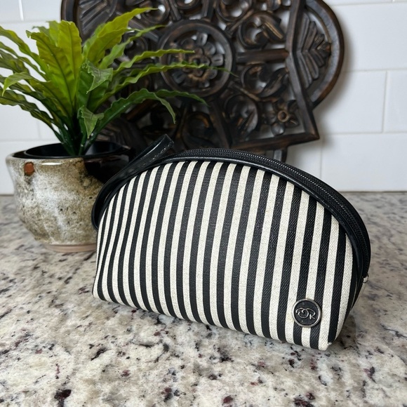 Vintage Oscar de la Renta Cosmetic Bag - Picture 2 of 8